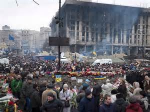 Ukraine unrest: Crimea tensions mount (© Gleb Garanich/Reuters) news.in.msn.com